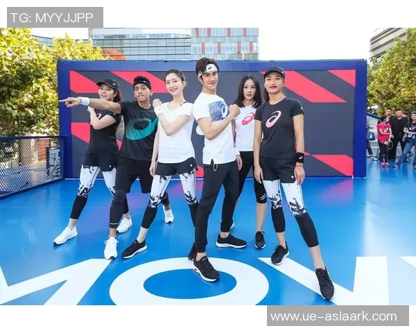 追随足球明星的脚步体验同款背包带来的时尚与活力