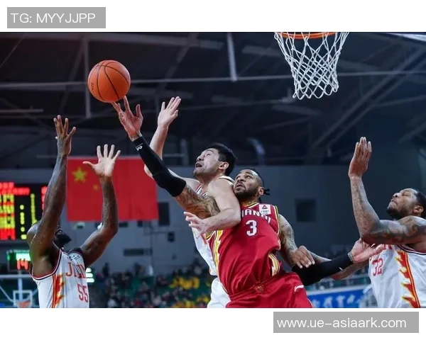 杭州羽毛球队在邀请赛中以50分稳居积分榜首位展现强劲实力